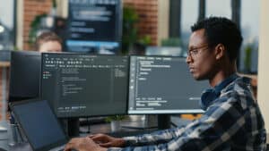 8 Benefícios de Ter um Security Operations Center (SOC)